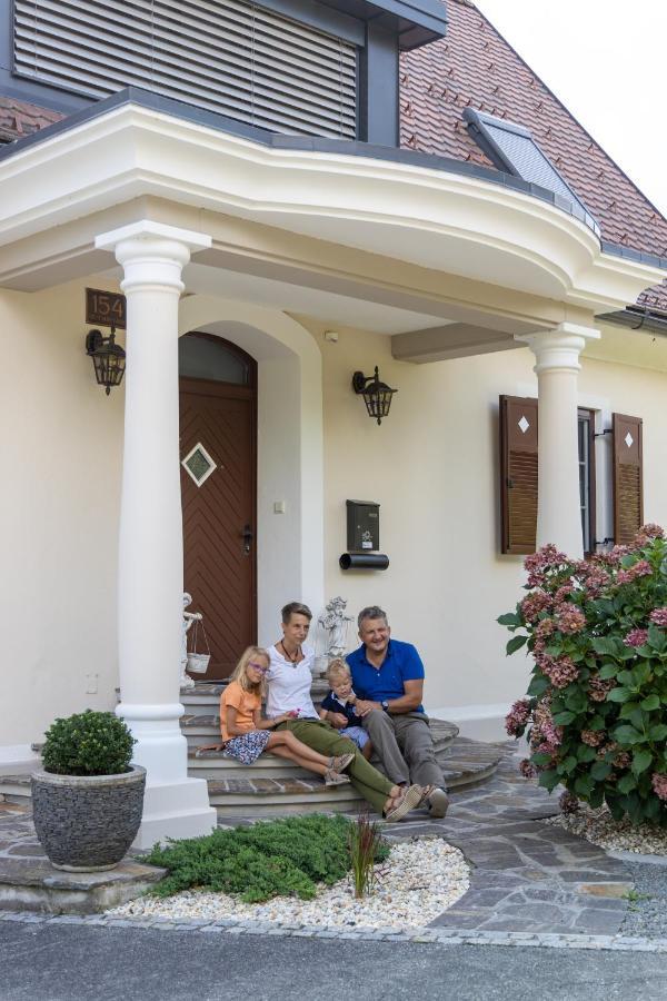 Das "Ferienhaus Eibiswald" Landhaus Refugium Im Schilcherland - Sauna Und Spa Екстериор снимка